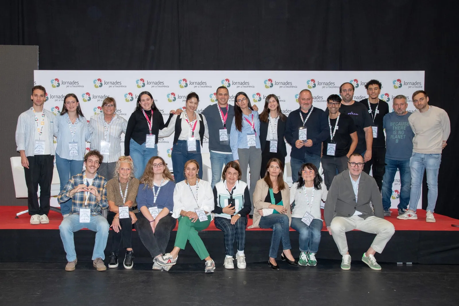 Foto de familia de las Jornades per a l'Excel·lència, evento con secretaría técnica y comunicación de Paddock
